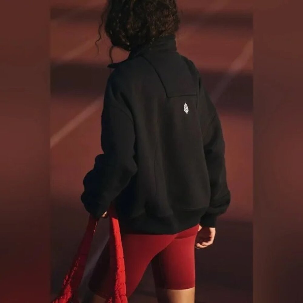 Free People Movement A Cut Above Zip-Up NWOT - Picture 2 of 8